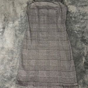 .Size small stretchy material